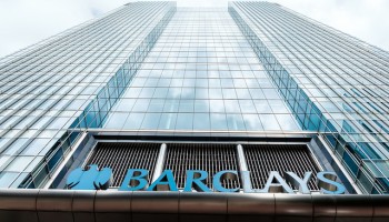 UK: Barclays Bank and Four Former Bosses Face Fraud Trial