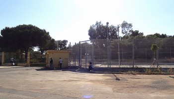 Italy Arrests 68 Suspected Mafia-affiliates for Stealing Food from Migrants