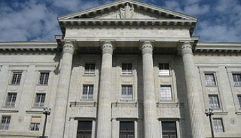 Swiss Lawyer Imprisoned After Making Fraud Accusations 