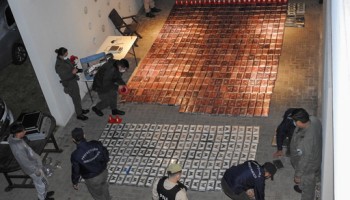 Argentinian Authorities Seize Over 1.5 Tonnes of Cocaine Bound for Europe