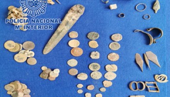 Spanish Police Recover Over 400 Archaeological Artifacts