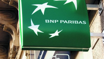 Report: French Bank Let Associates of Lebanon's Central Bank Governor Move Funds Unhindered