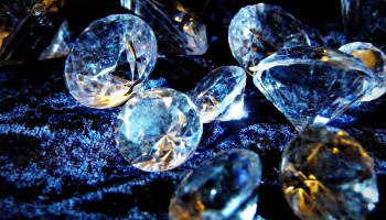 EU Sanctions World’s Largest Diamond Producer, Russian Alrosa
