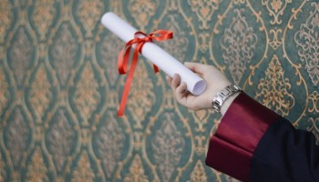 Turkish Cypriot Authorities Arrest 4 in Fake Diploma Scandal