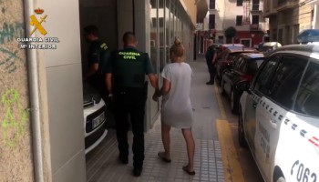 Organized Squatting Gangs Extort Owners of Vacation Homes in Spain