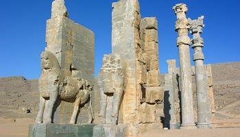 Proposed Law Could Make Iran a Hub for Illegal Antiquities Trade