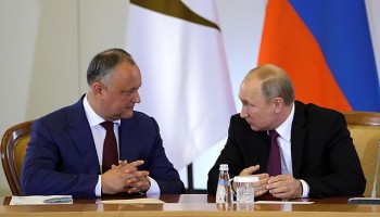 Phone Reveals Moldova-Russian Connections
