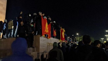 Uprising in Kyrgyzstan Leaves Nation in Power Vacuum
