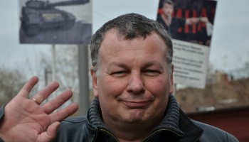 Russia Conducts Raids and Arrests Opposition Politicians, Activists