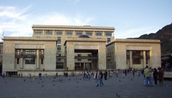 Former Colombian Detective Accused of Infiltrating Supreme Court of Justice