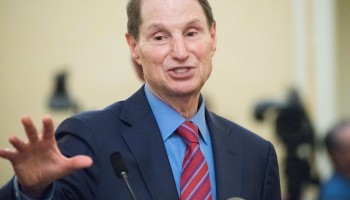 Democrats Want Answers on Deal with Russian Tycoon