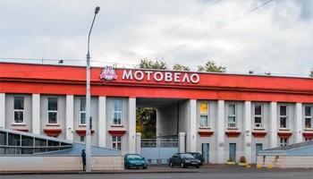 БРЦ: Как бизнесмен Александр Муравьев построил и потерял стекольную империю в Беларуси