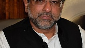 Pakistan’s Ousted Prime Minister Refuses to Cooperate with Investigators