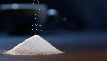 Spanish Police Arrest Traffickers Who Hid 22 Tonnes of Cocaine in Sugar