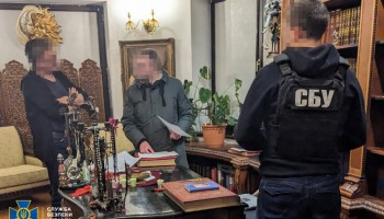 Ukraine Uncovers Embezzlement Ring Involving Defense Ministry Officials