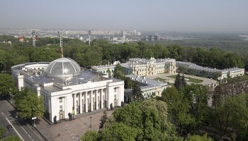 Ukraine: Poroshenko Puts Anti-Graft Bill on the Table