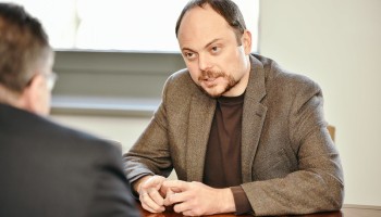UK Sanctions Key Figures Behind Kara-Murza’s 25-Year Sentence