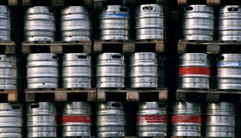Ireland’s Illegal Pubs Turn to Organized Crime to Solve Guinness Shortage