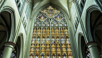 AP: States Consider Charging Catholic Church as Crime Ring