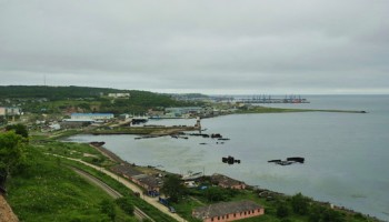 Мэра города Корсаков на Сахалине арестовали по подозрению во взятке