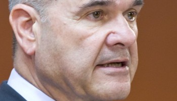 Two Spanish Politicians Guilty in US$752 Million Fraud