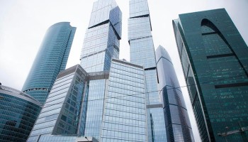 Pals Prosper from Proximity to Putin’s Power