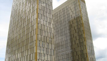 EU Fines Romania, Ireland for Gaps in Anti-Money Laundering Measures 