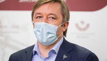 Литва: общественной телерадиокомпании пригрозили проверками после статьи о министре