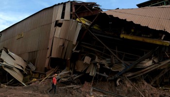 Behind Vale's Deadly Dams, a Wave of Lobbying