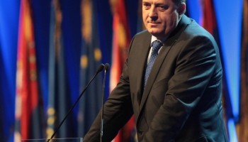Лидер сербской общины Боснии и Герцеговины назвал американского посланника «патологическим лжецом»