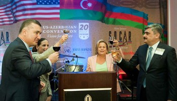 Стать негласным лоббистом Азербайджана