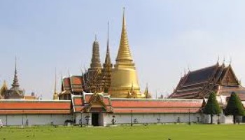 Thai Authorities Charges 4 Buddhist Monks with State Money Embezzlement