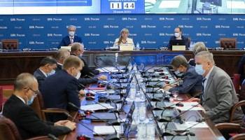Госдума попросила ЦИК проверить депутатов на двойное гражданство. ЦИК отказал