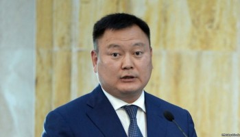 Бывшего вице-премьер-министра Киргизии, у которого нашли незадекларированный миллион долларов, приговорили к 9 годам 