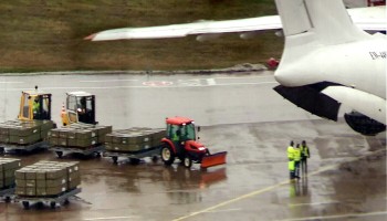 The Middle East Airlift