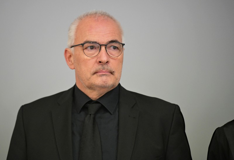 Former German MP Gets Suspended Sentence for Azerbaijani Bribes