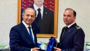 Turkmens Pay More for Air Tickets due to Monopoly