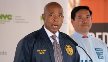 US Judge Dismisses Corruption Case Against NYC Mayor Adams, Rejects DOJ Bid to Refile Charges