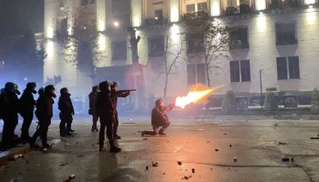 Американские и британские власти ввели против грузинских чиновников санкции за подавление протестов