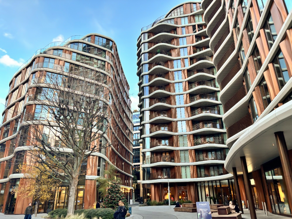 Mr. X' Revealed: U.K. Freezes $108M in Properties Purchased by Wanted  Chinese National | OCCRP