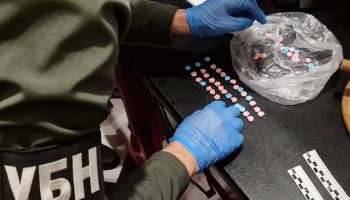 Ukrainian Police Bust Drug Ring, Arrest 3