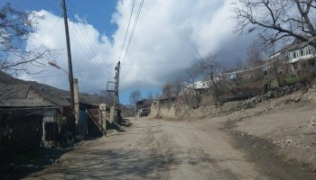 Народ Азербайджана своими деньгами спасает прогоревшую горнорудную империю Алиевых