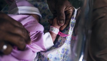 Venezuelan Newborns Suffer as Mothers Struggle with Hunger