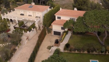 Could Artyakov’s family afford a villa in Spain?